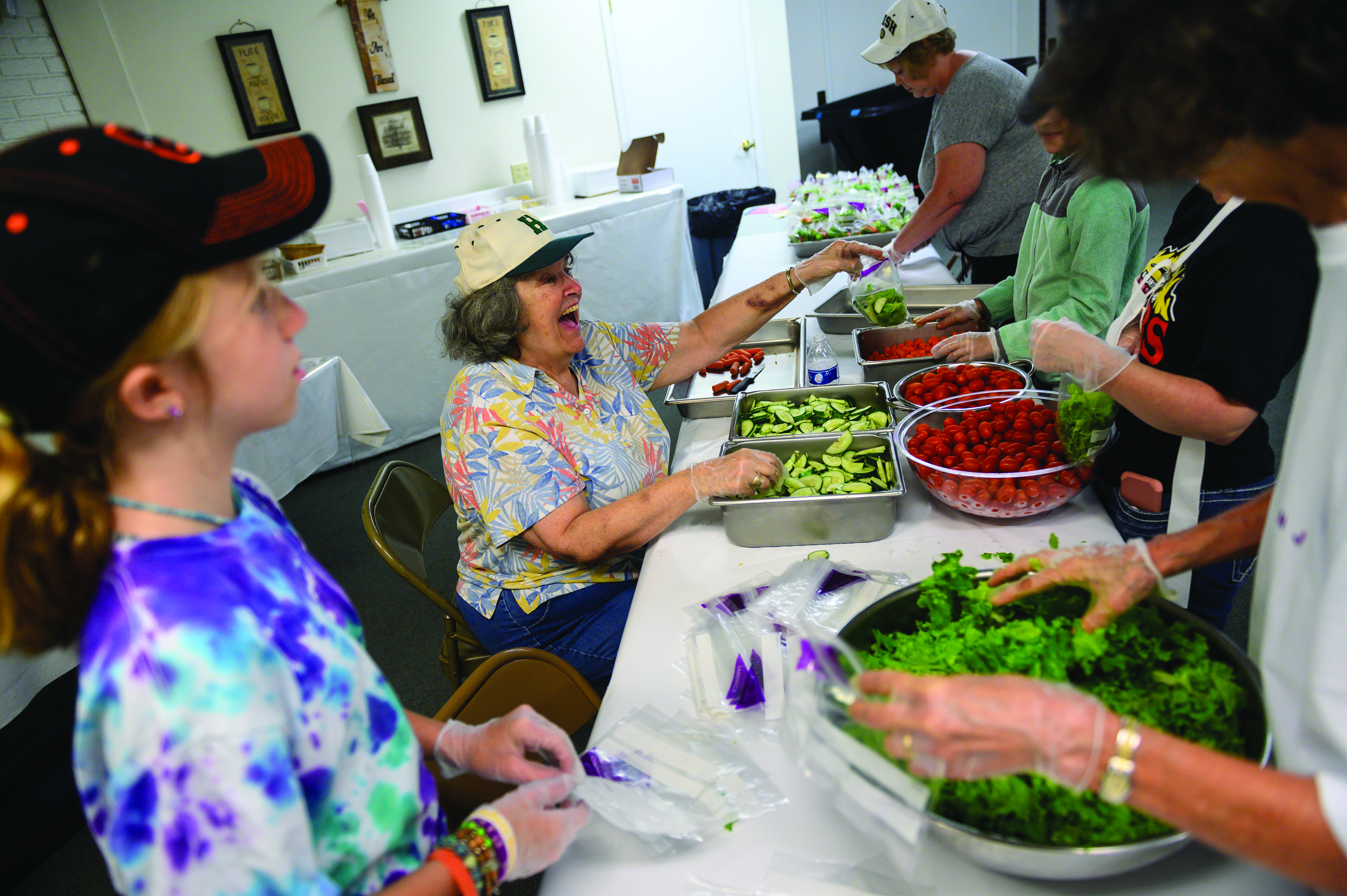 Frostburg_Program volunteers prepping meals