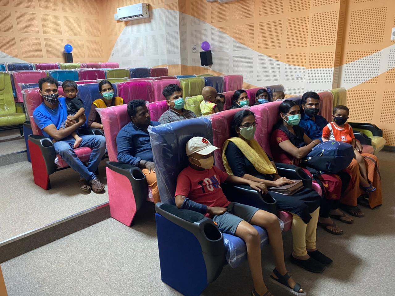 pediatric patients in digital theatre